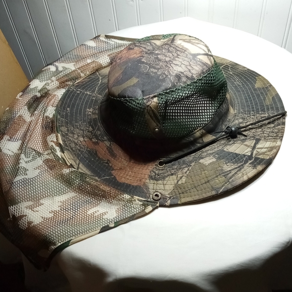 Camo Wide Brim Mesh Breathable Foldable Fishing Hat W/ Neck Flap - Picture 9 of 10